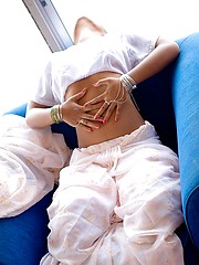 Erotic picture of Topless sari teen