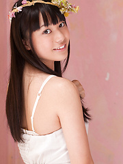 Erotic picture of Tomoe Yamanaka Asian in white dress is beautiful like summer days