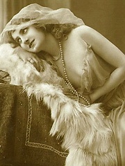 Erotic picture of Vintage fantasy nude chicks posing for the camera