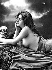 Erotic picture of Vintage fantasy nude chicks posing for the camera