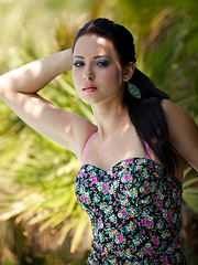 Erotic picture of Solo session of Natasha Belle near the pool