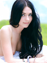 Erotic picture of Olivia turns a carefree stroll in a natural reserve park into a daring striptease escapade that is daring and as well as delightful.