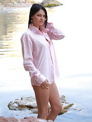 Erotic picture of Nichole demonstrates small boobs