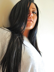 Erotic picture of Marletta camel toe and tit flashing