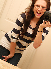 Erotic picture of Cute Tee And Jeans