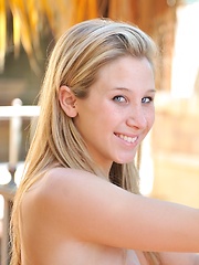 Erotic picture of Alanna shows of her tasty naked body