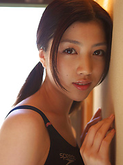 Erotic picture of Azusa Togashi Asian with sexy body in bath suit loves sun light