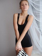 Erotic picture of Wonderful dark blonde cutie flashes for camera her assets in the way that is really marvelous. Simple, sweet, sexy and horny, this teen is the one.