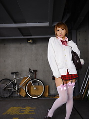 Erotic picture of Sexy teen Rui Hazuki poses in short skirt out