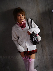 Erotic picture of Sexy teen Rui Hazuki poses in short skirt out