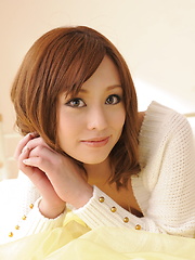 Erotic picture of Hot babe Miina Yoshihara shows her nice cunt