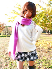 Erotic picture of Hot babe Mahiru Tsubaki showing off with joy