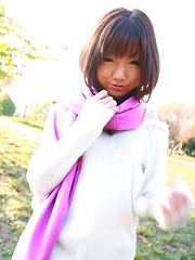 Erotic picture of Hot babe Mahiru Tsubaki showing off with joy